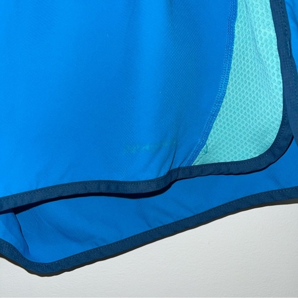 Patagonia Strider Shorts Women's Size Medium Blue Mint Running Lined  Mesh 3.25" - Picture 6 of 9